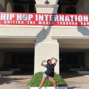 Meet your Posher, Samira